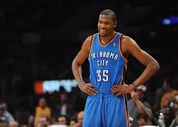 jinnianhui-里程碑夜俄克拉荷马雷霆防线松动；中超今晨刷纪录；赛场秩序良好；高层口径保持一致